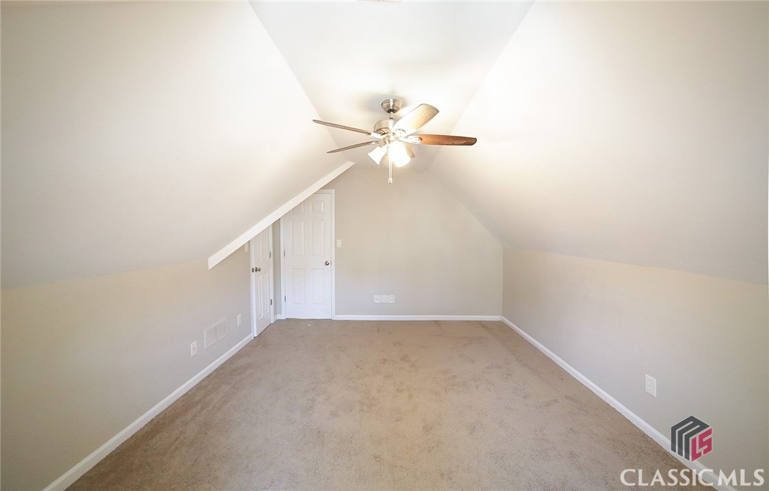 1800 Stockton Walk Lane