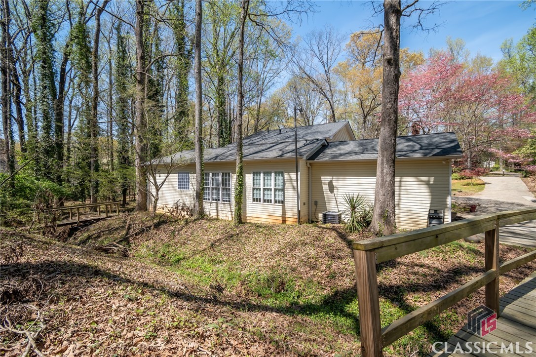 170 Horseshoe Circle