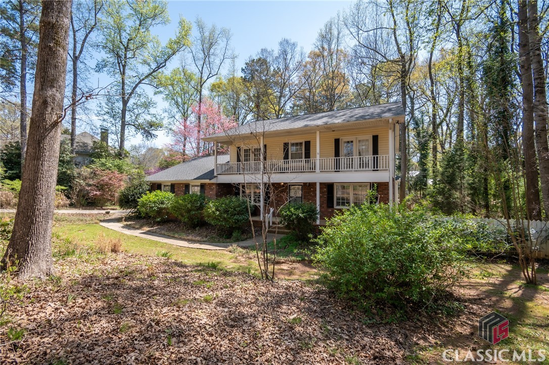 170 Horseshoe Circle
