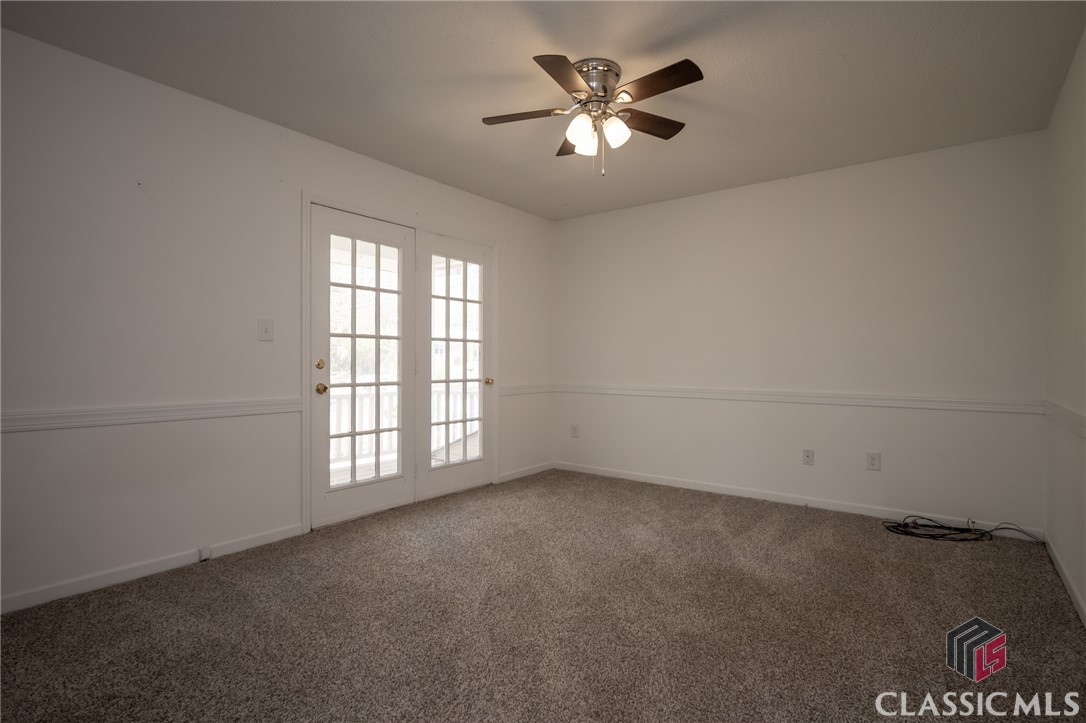170 Horseshoe Circle