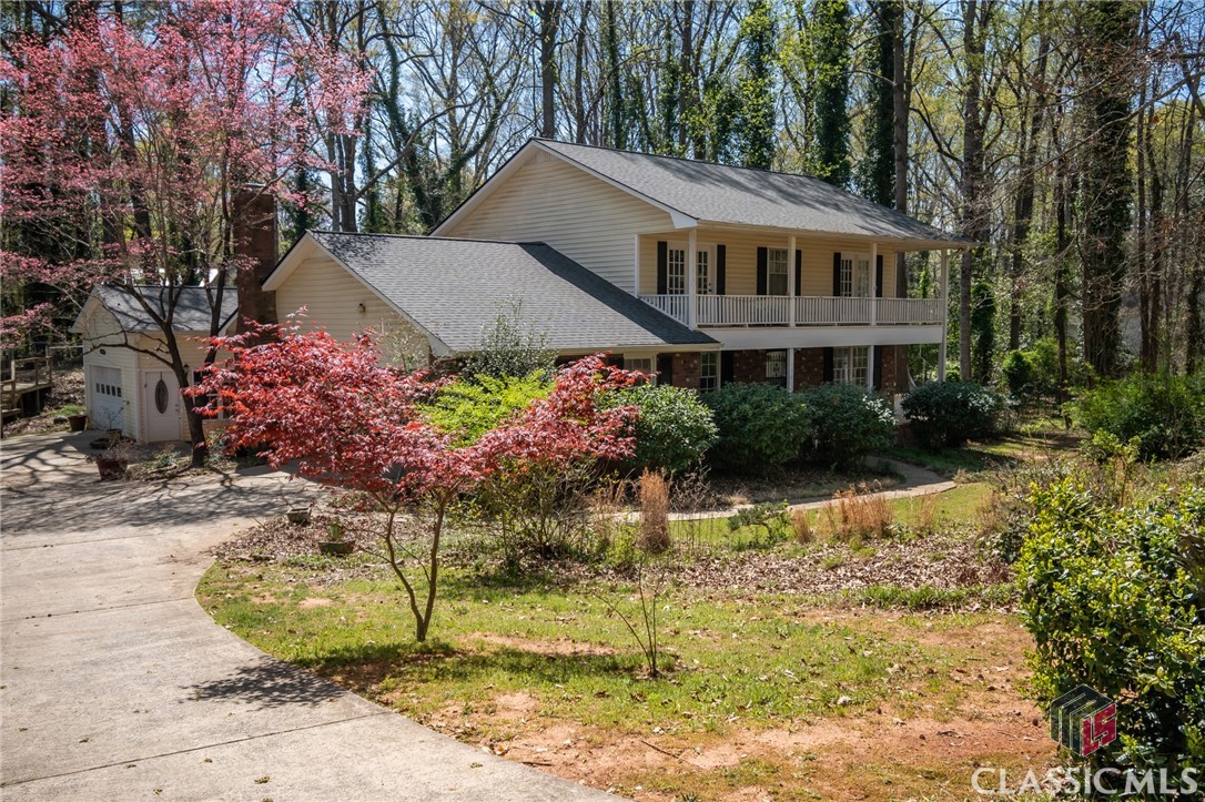 170 Horseshoe Circle