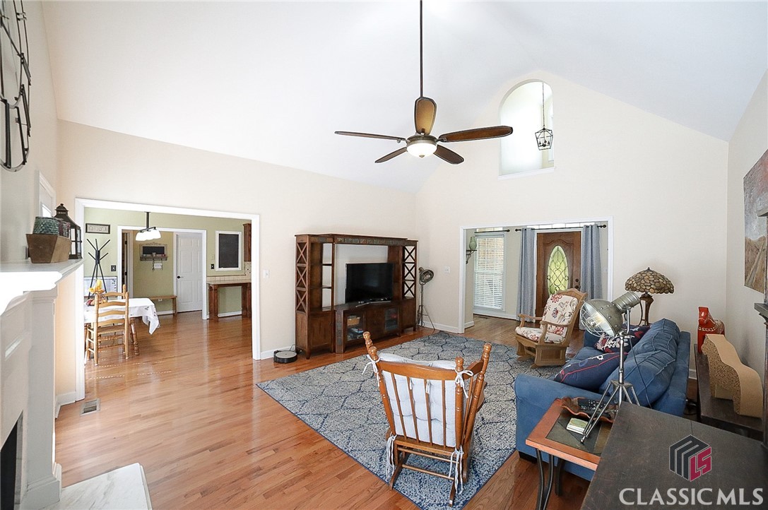 1171 Ridgefield Drive
