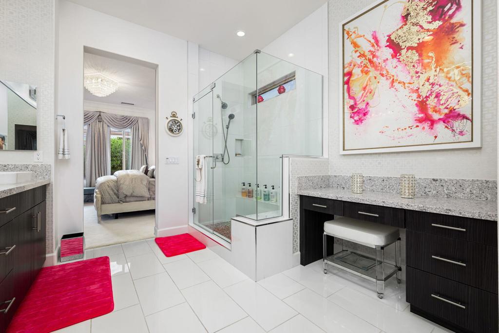 51375 Charlbury Street