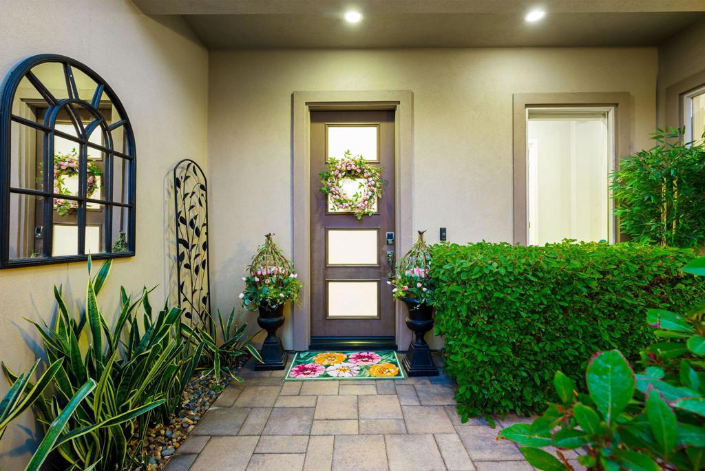 51375 Charlbury Street