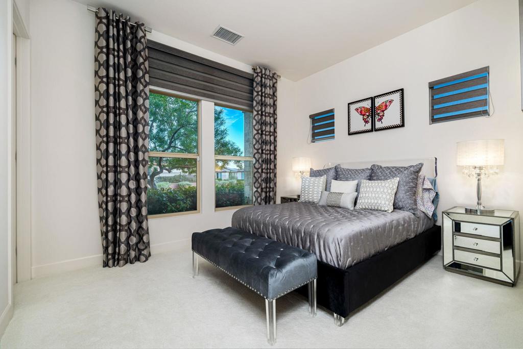 51375 Charlbury Street