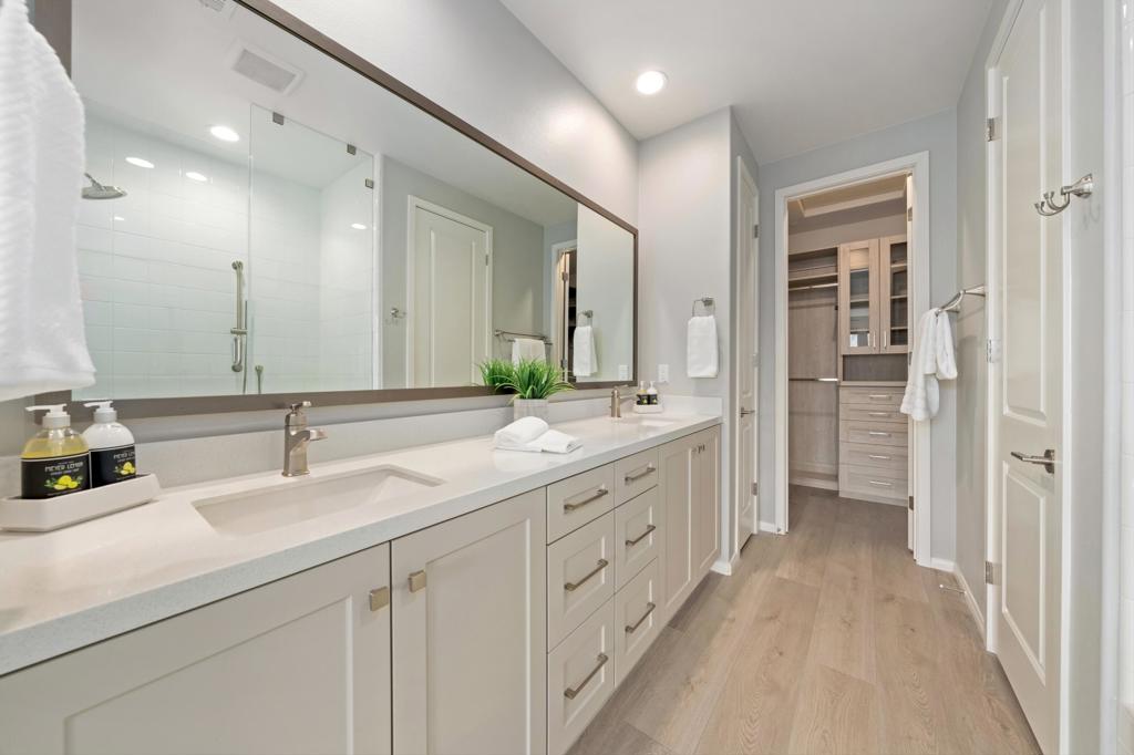 51515 Whiptail Drive