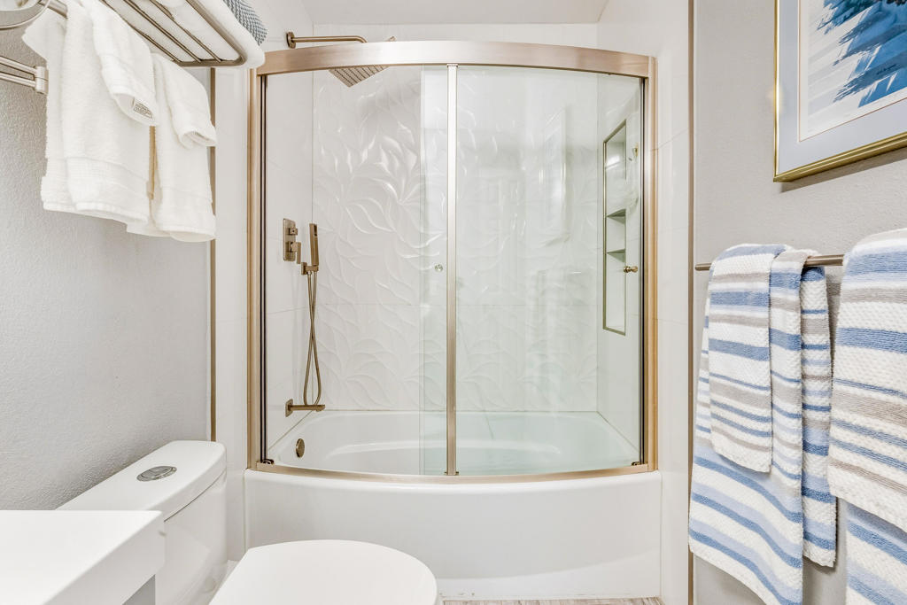 43620 Palmilla Circle