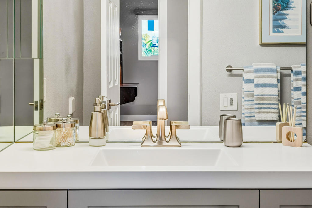 43620 Palmilla Circle