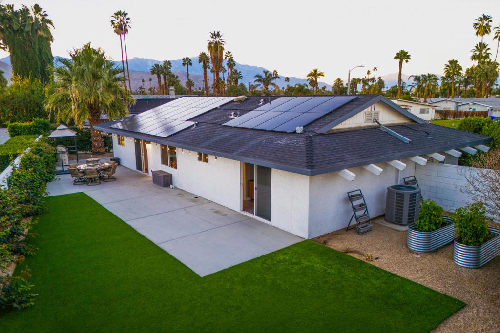 43620 Palmilla Circle