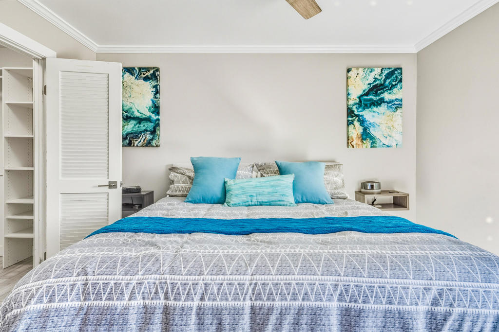 43620 Palmilla Circle