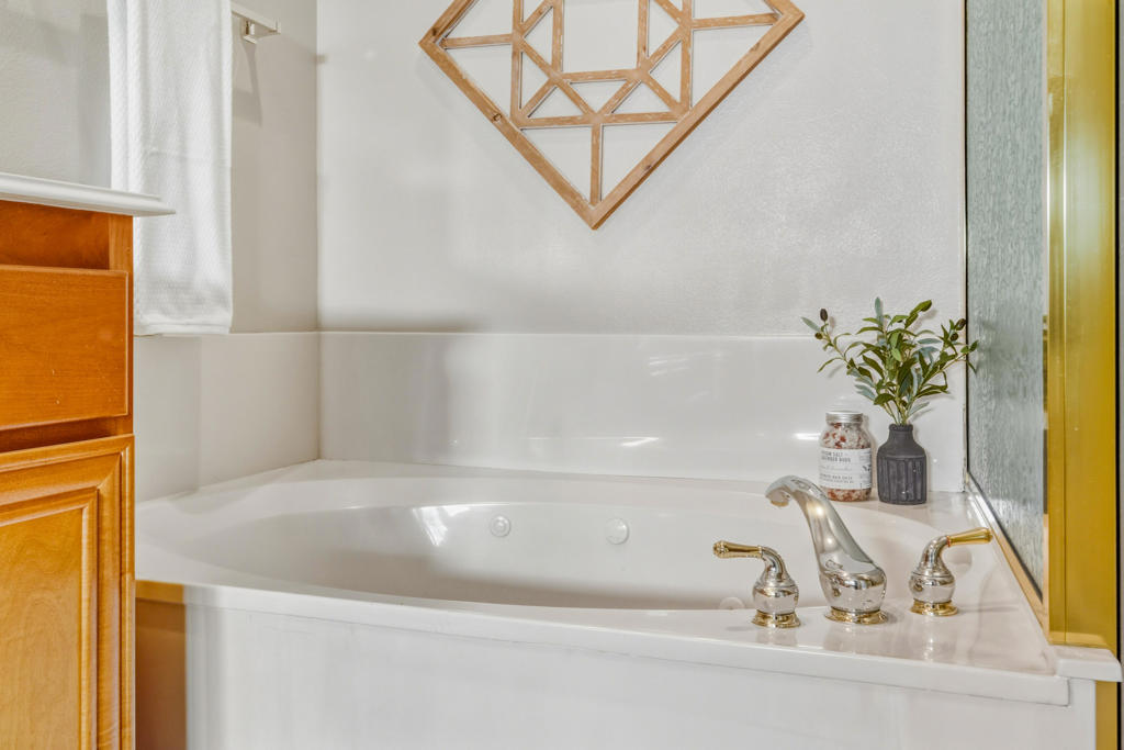 45541 Big Canyon Street