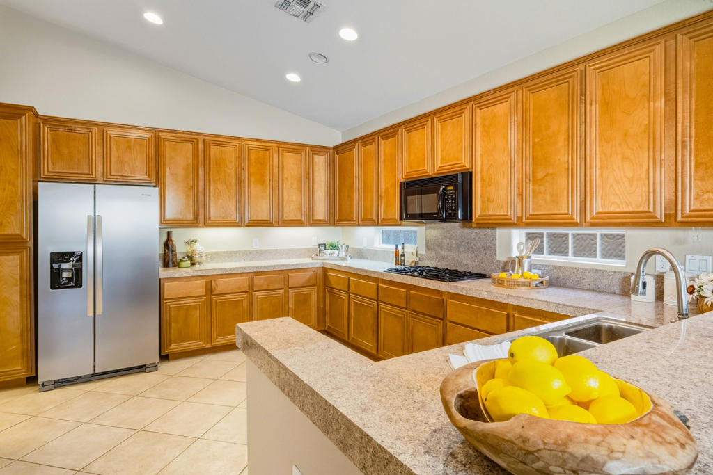 45541 Big Canyon Street