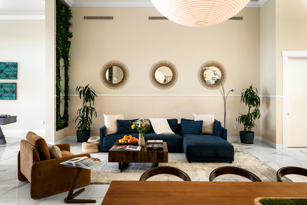 154 E Ocotillo Avenue