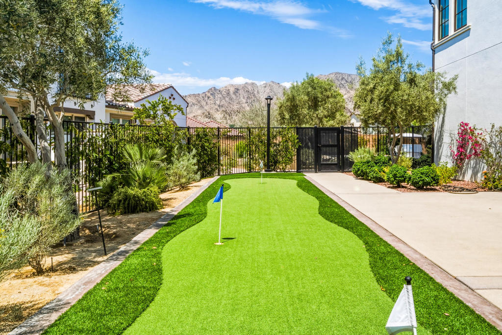 80268 Platinum Way