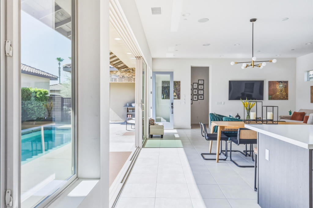 80268 Platinum Way