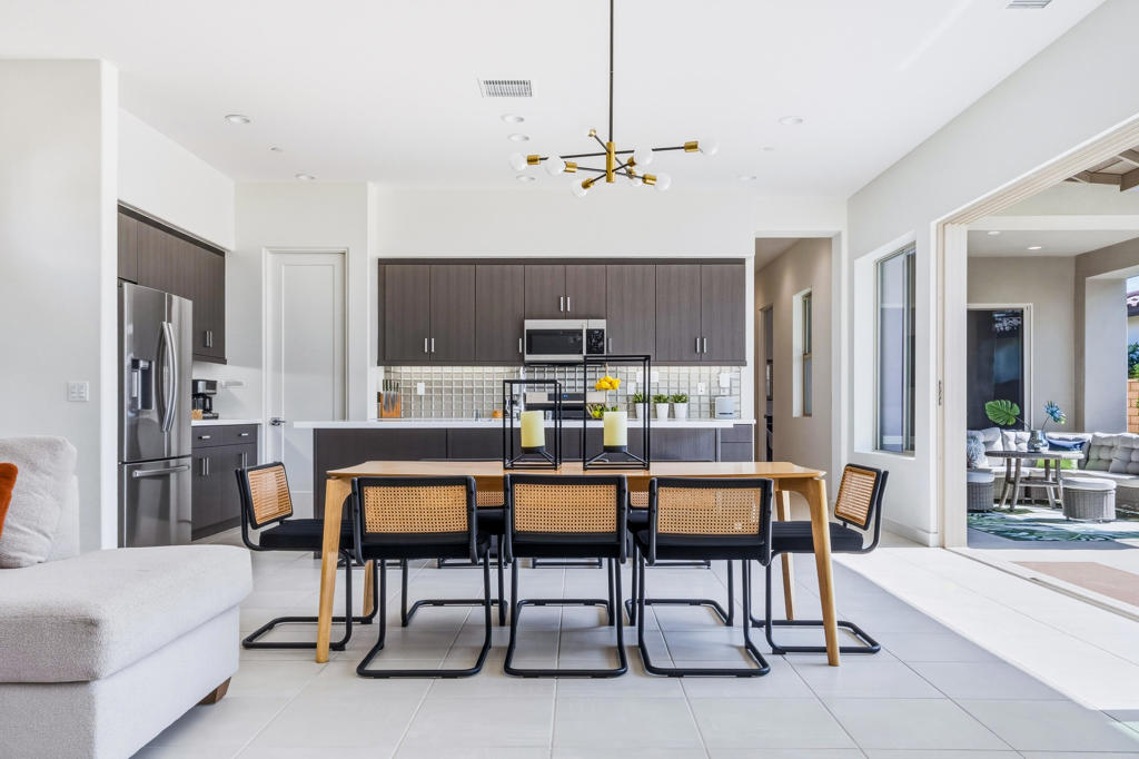 80268 Platinum Way