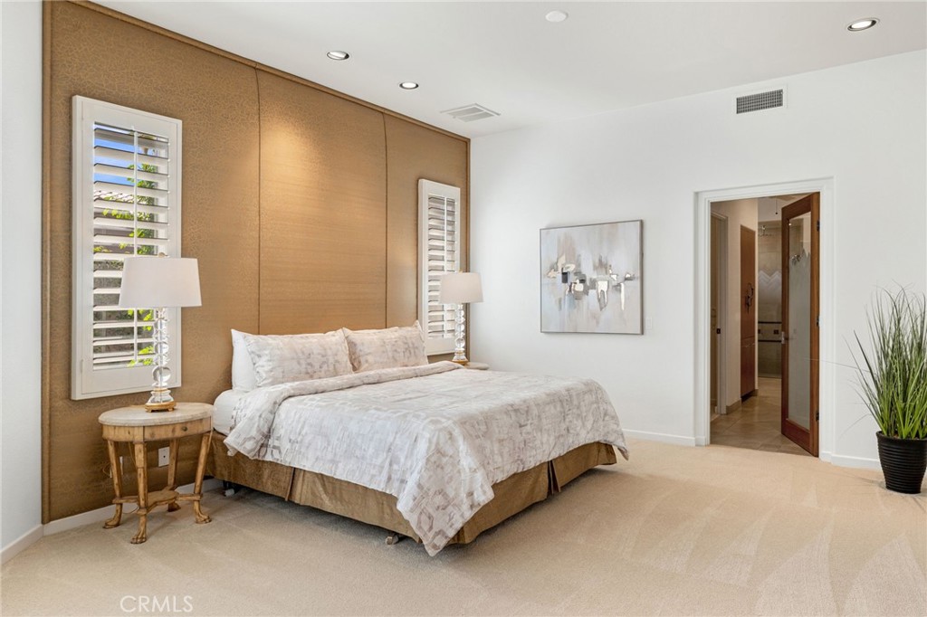 421 White Horse Trail