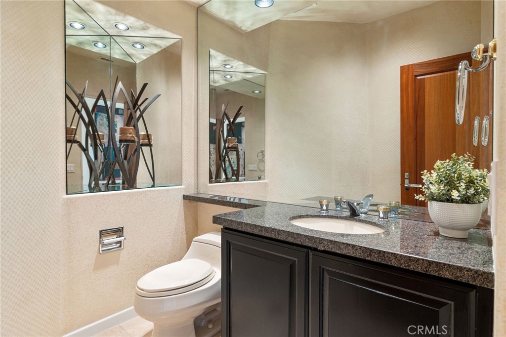 421 White Horse Trail