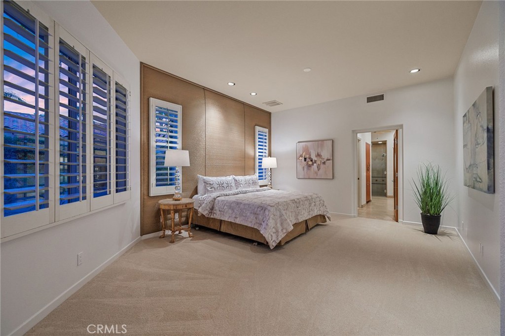 421 White Horse Trail