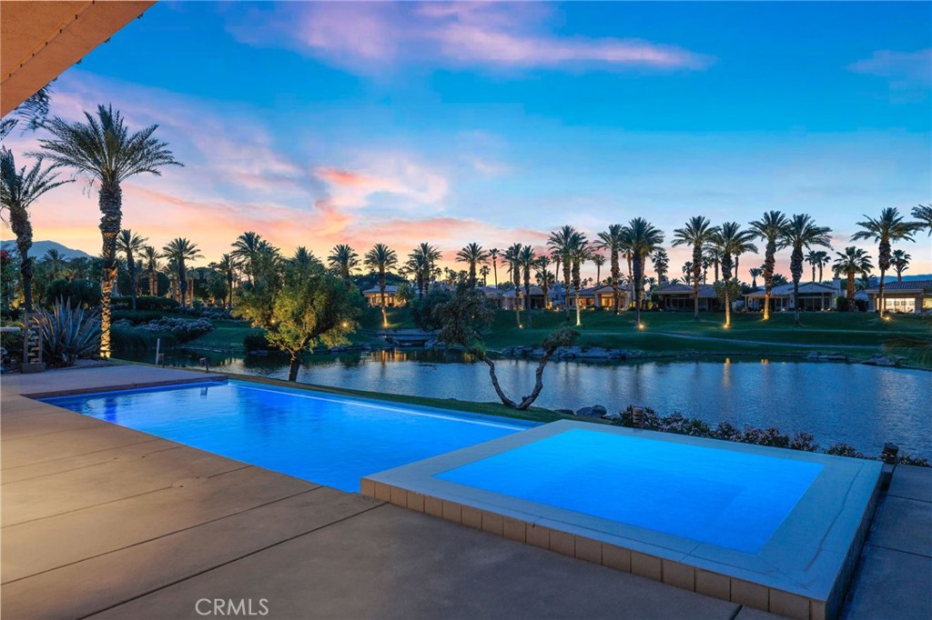 421 White Horse Trail