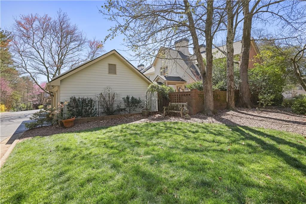 45 Paces West Drive NW