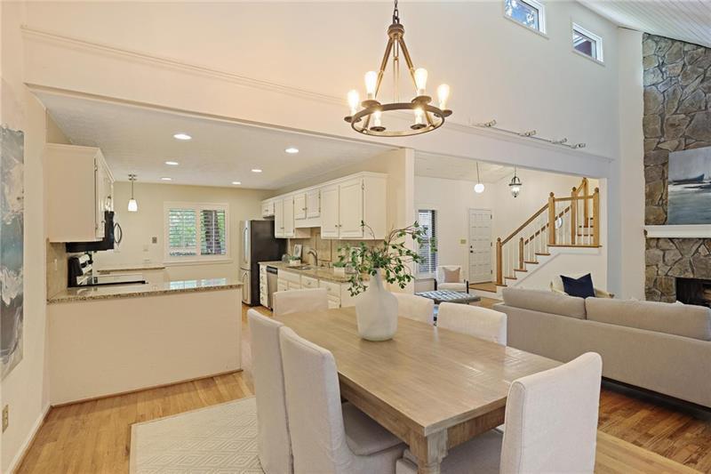 2792 Lansdowne Lane SE