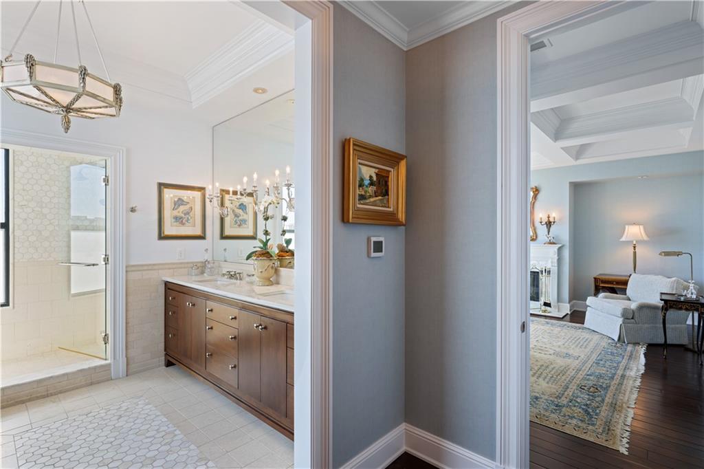 3040 Peachtree Road NW Unit 1905