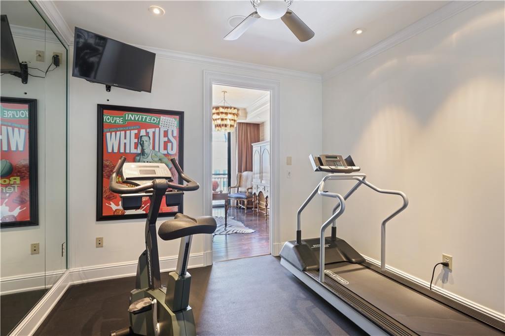 3040 Peachtree Road NW Unit 1905