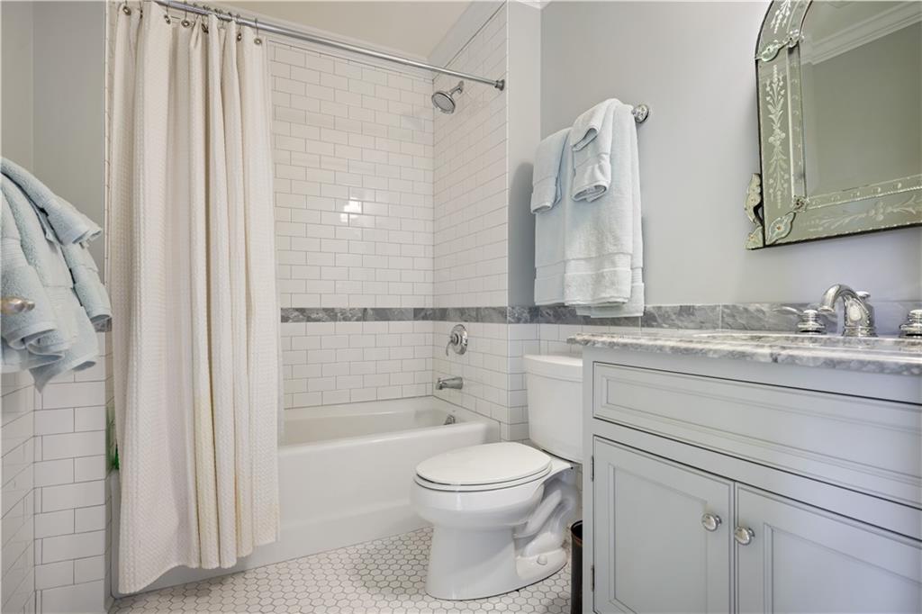 3040 Peachtree Road NW Unit 1905