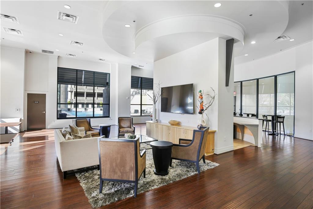 3040 Peachtree Road NW Unit 1905