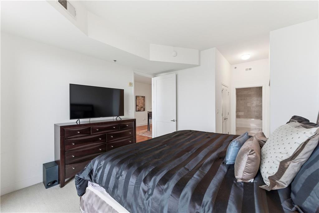 2795 Peachtree Road NE Unit 1603