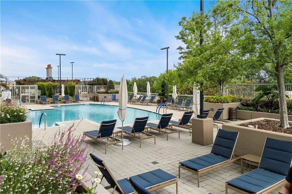 2795 Peachtree Road NE Unit 1603