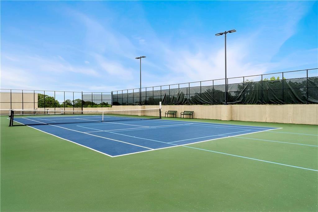 2795 Peachtree Road NE Unit 1603