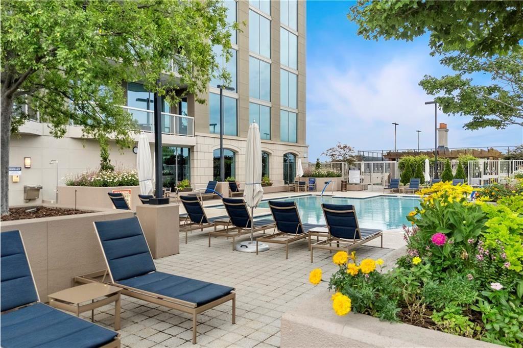 2795 Peachtree Road NE Unit 1603
