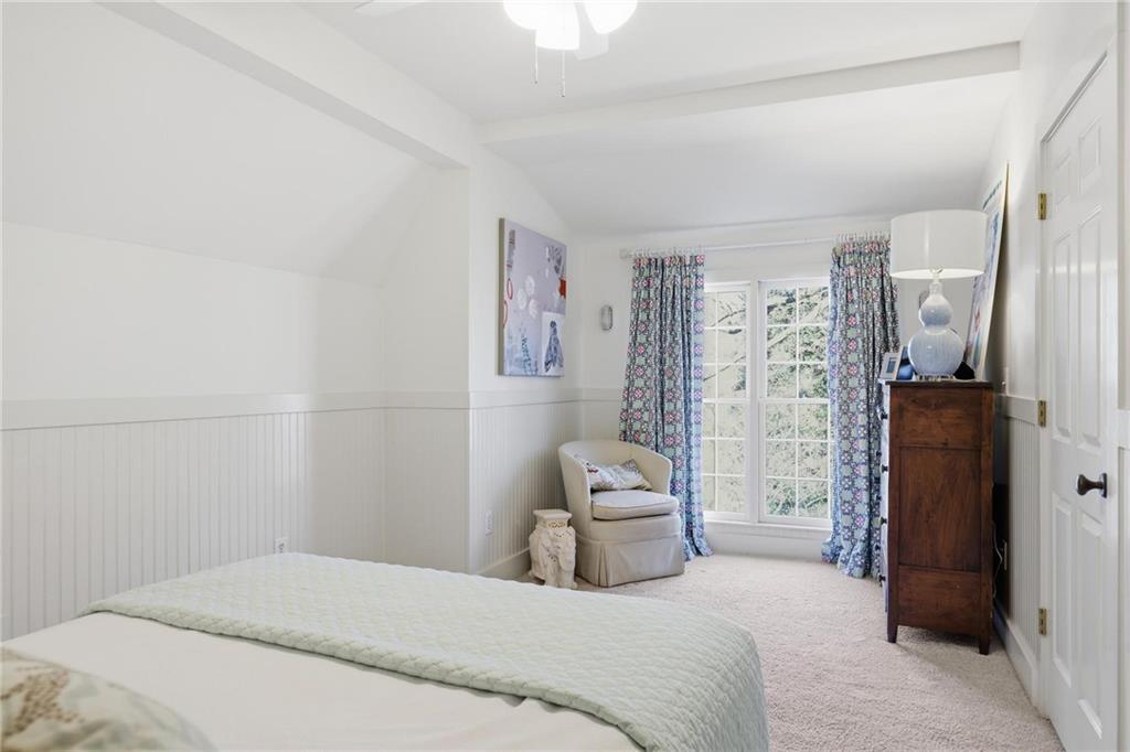 2586 Hyde Manor Drive NW