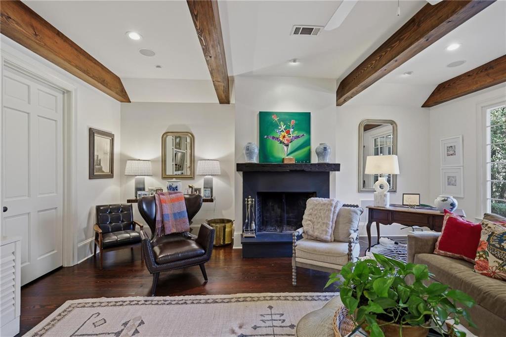 2586 Hyde Manor Drive NW