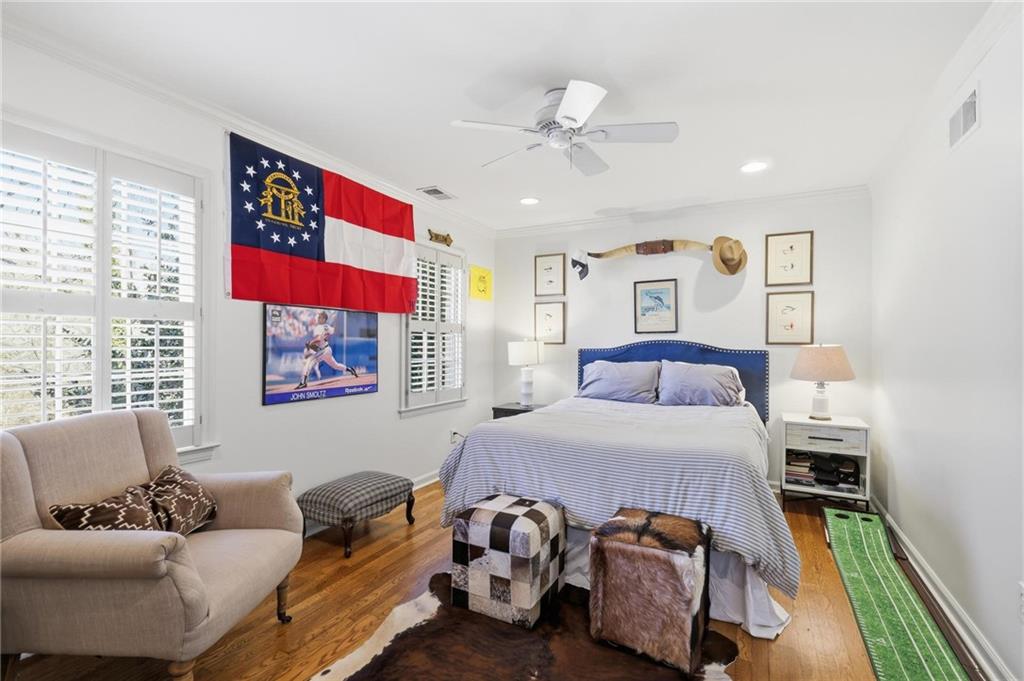 2586 Hyde Manor Drive NW