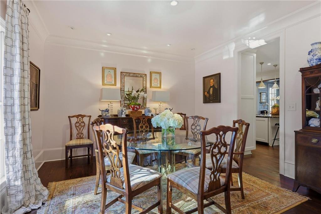 2586 Hyde Manor Drive NW