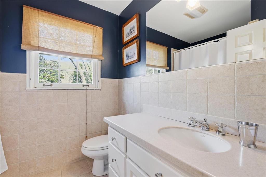 2586 Hyde Manor Drive NW