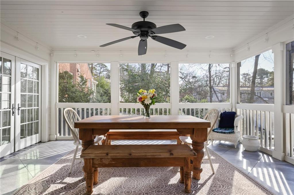 2622 Ellwood Drive NE