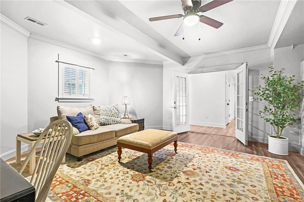 2622 Ellwood Drive NE