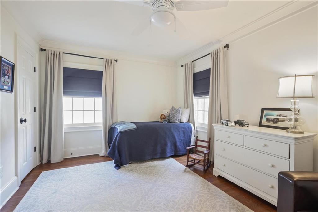 2622 Ellwood Drive NE