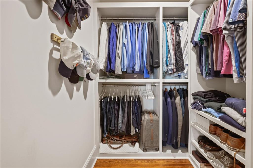 2622 Ellwood Drive NE