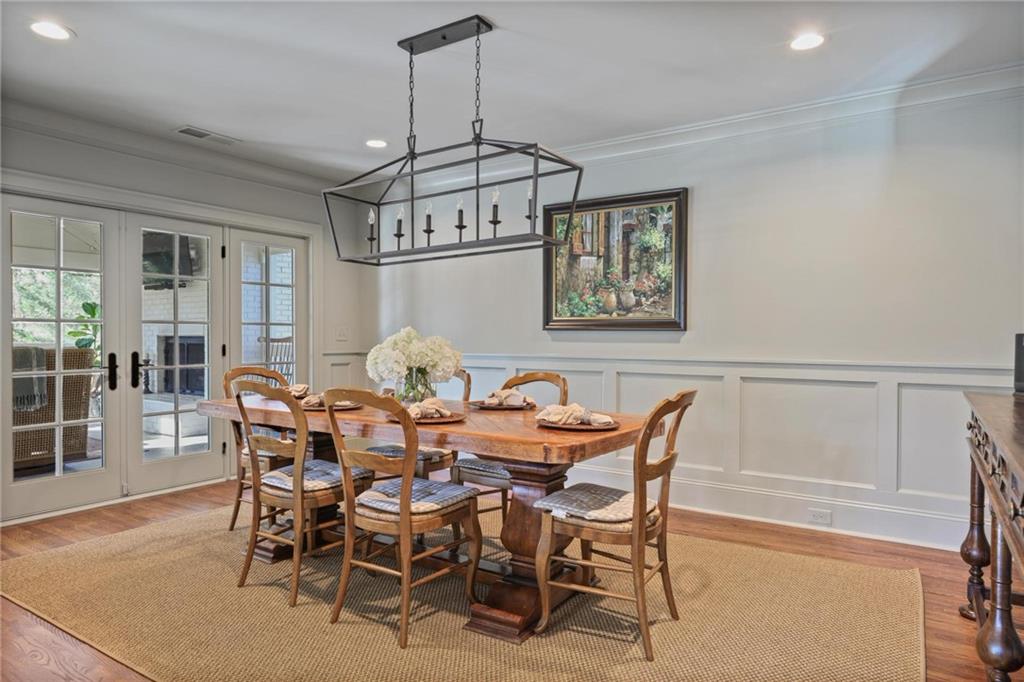 2622 Ellwood Drive NE