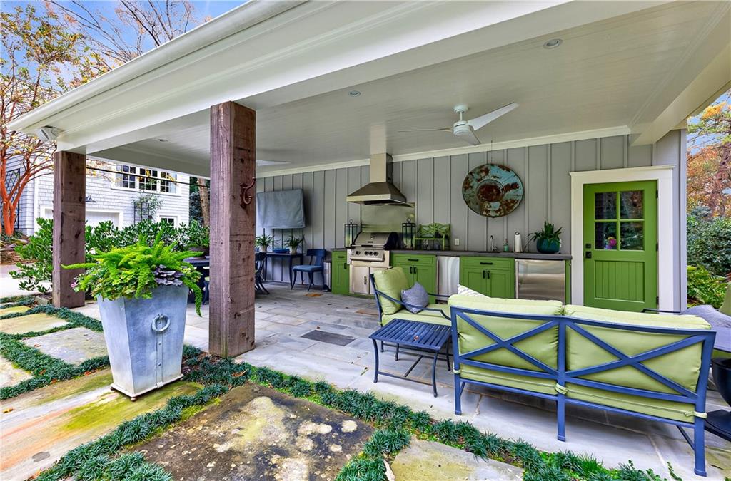 2966 Howell Mill Road NW