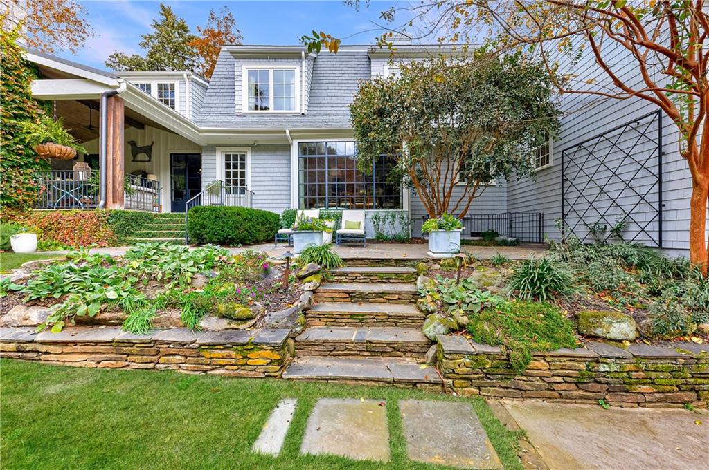 2966 Howell Mill Road NW