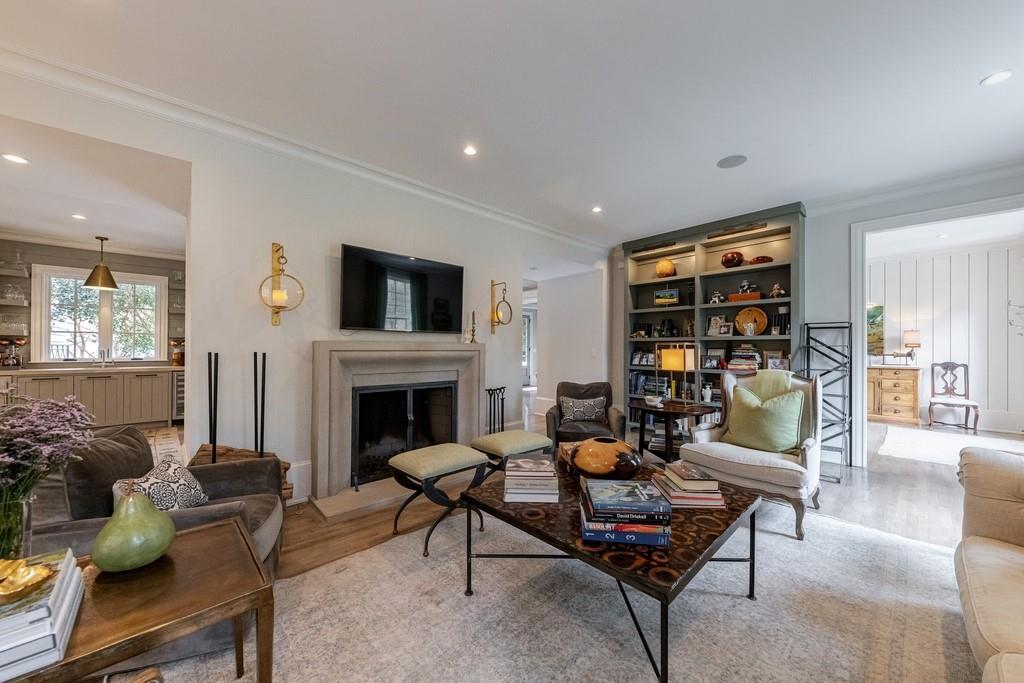 2966 Howell Mill Road NW