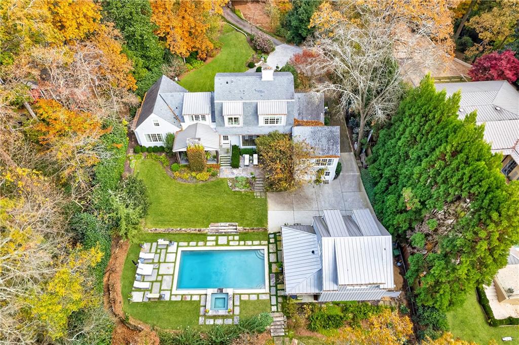 2966 Howell Mill Road NW