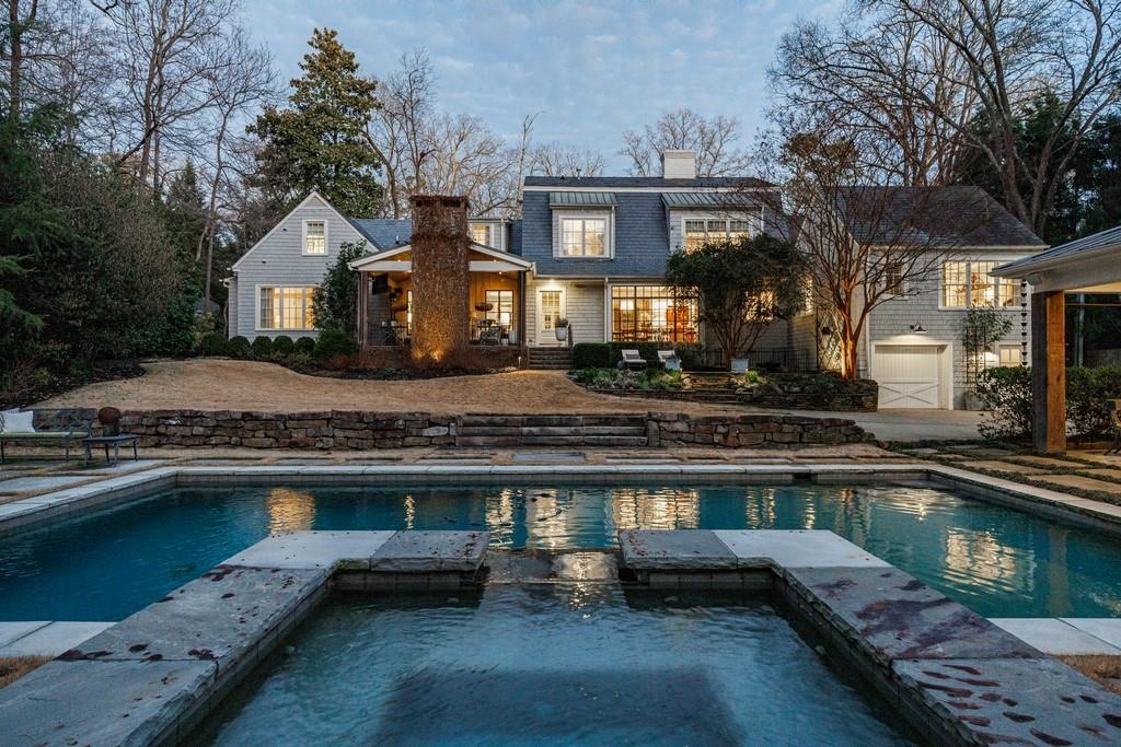 2966 Howell Mill Road NW