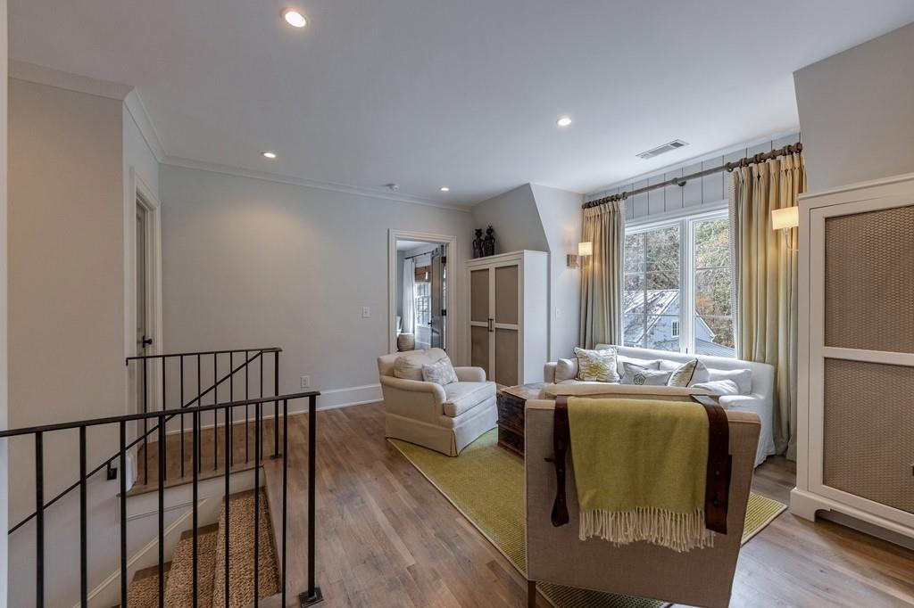 2966 Howell Mill Road NW